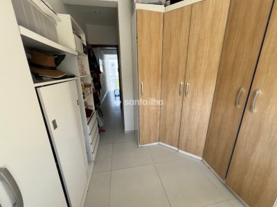 Casa à venda com 114m², 3 quartos, 1 suíte, 2 vagas no bairro Campeche em Florianópolis - Foto 11