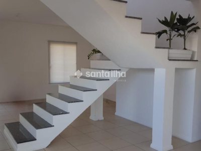 Casa à venda com 123m², 2 quartos, 2 suítes, 2 vagas no bairro Campeche em Florianópolis - Foto 3