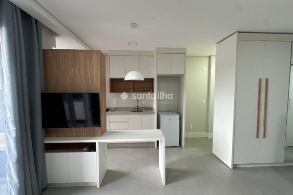 Apartamento à venda com 35m², 1 quarto, 1 vaga no bairro Campeche em Florianópolis