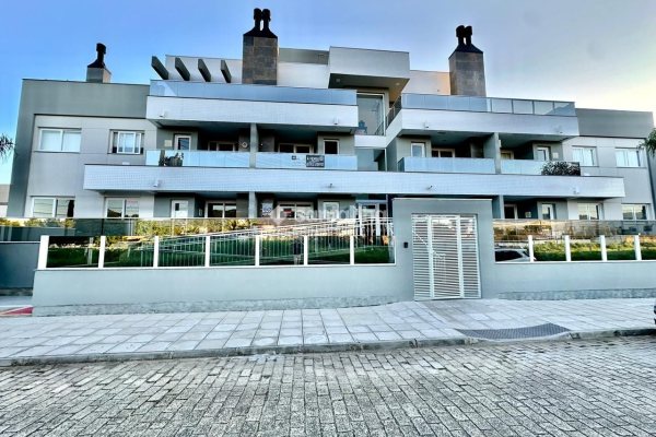 Apartamento à venda com 35m², 1 quarto, 1 vaga no bairro Campeche em Florianópolis