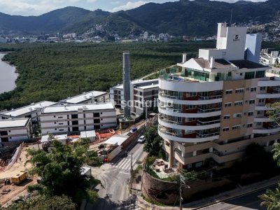 Apartamento à venda com 190m², 3 quartos, 3 suítes, 3 vagas no bairro João Paulo em Florianópolis - Foto 51