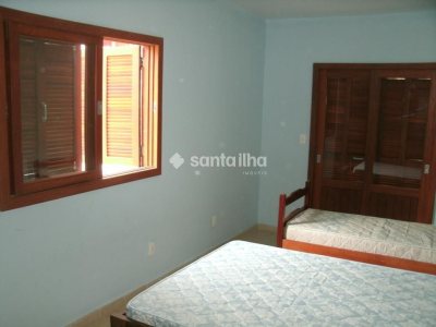 Casa à venda com 200m², 4 quartos, 2 suítes, 1 vaga no bairro Campeche em Florianópolis - Foto 69