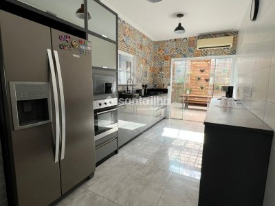 Casa à venda com 174m², 4 quartos, 1 suíte, 2 vagas no bairro Morro das Pedras em Florianópolis - Foto 14