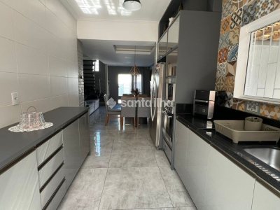 Casa à venda com 174m², 4 quartos, 1 suíte, 2 vagas no bairro Morro das Pedras em Florianópolis - Foto 15