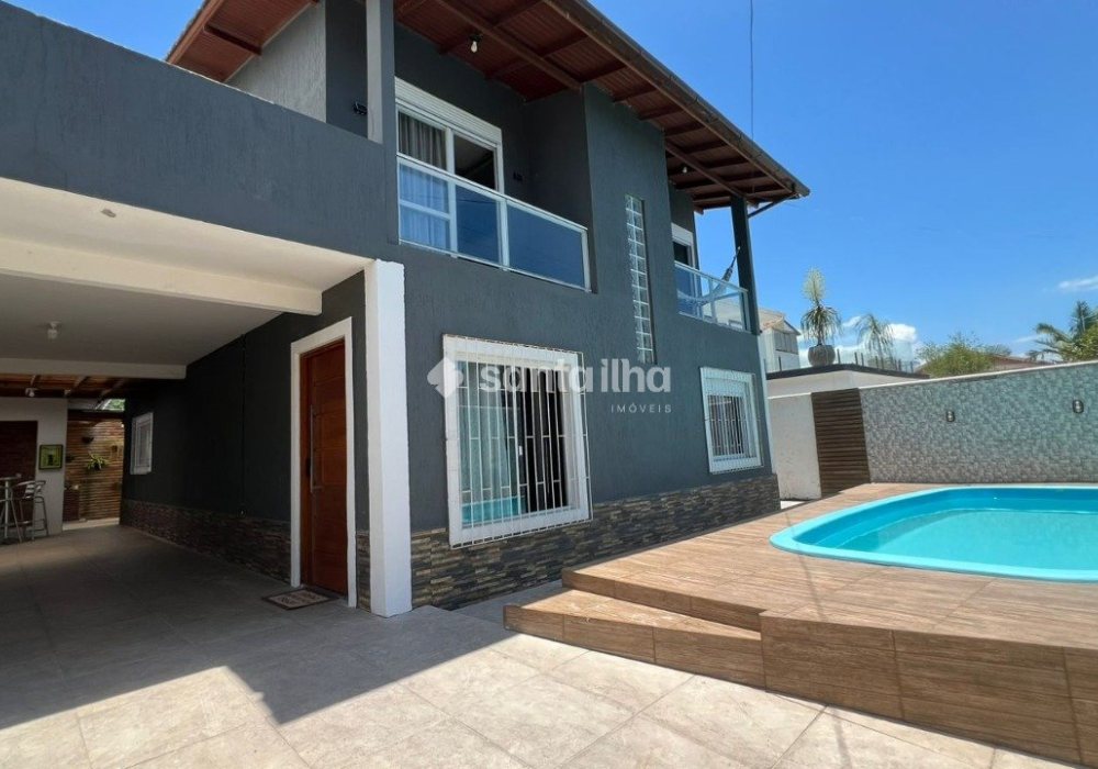 Casa à venda com 174m², 4 quartos, 1 suíte, 2 vagas no bairro Morro das Pedras em Florianópolis - Foto 1