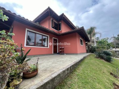 Casa em Condomínio à venda com 199m², 4 quartos, 1 suíte, 2 vagas no bairro Rio Tavares em Florianópolis - Foto 2