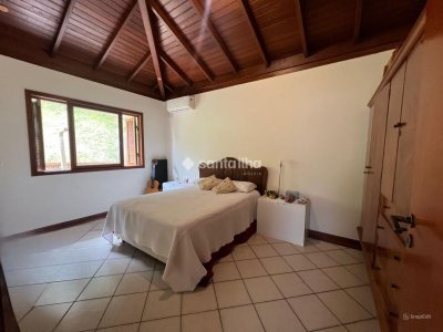 Casa em Condomínio à venda com 199m², 4 quartos, 1 suíte, 2 vagas no bairro Rio Tavares em Florianópolis - Foto 16