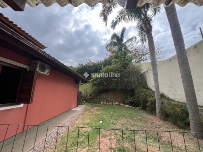 Casa em Condomínio à venda com 199m², 4 quartos, 1 suíte, 2 vagas no bairro Rio Tavares em Florianópolis - Foto 4