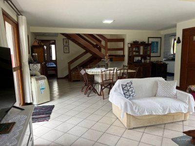 Casa em Condomínio à venda com 199m², 4 quartos, 1 suíte, 2 vagas no bairro Rio Tavares em Florianópolis - Foto 8