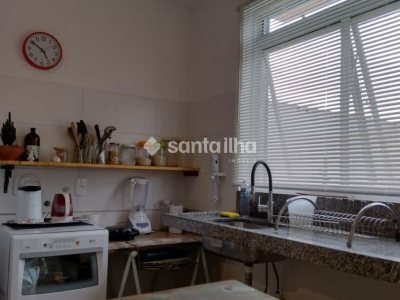 Casa à venda com 186m², 4 quartos, 1 suíte, 3 vagas no bairro Campeche em Florianópolis - Foto 15