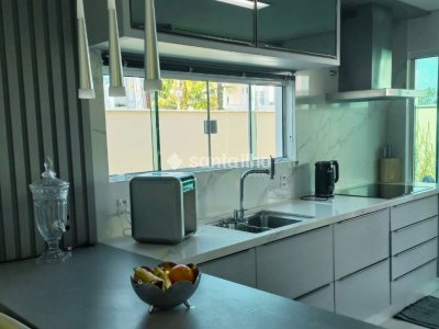 Casa à venda com 136m², 3 quartos, 2 suítes, 3 vagas no bairro Campeche em Florianópolis - Foto 8