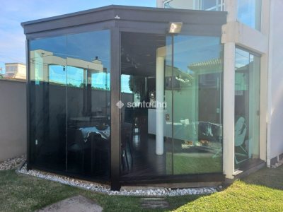 Casa à venda com 136m², 3 quartos, 2 suítes, 3 vagas no bairro Campeche em Florianópolis - Foto 14