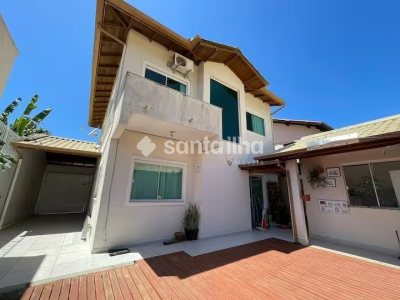 Casa para alugar com 180m², 4 quartos, 2 suítes, 3 vagas no bairro Campeche em Florianópolis - Foto 27
