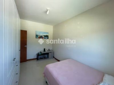 Casa para alugar com 180m², 4 quartos, 2 suítes, 3 vagas no bairro Campeche em Florianópolis - Foto 25