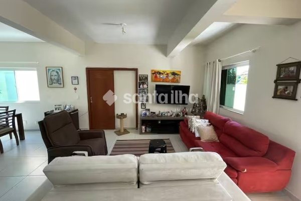 Casa para alugar com 180m², 4 quartos, 2 suítes, 3 vagas no bairro Campeche em Florianópolis