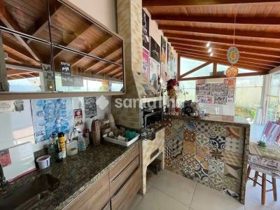 Casa para alugar com 180m², 4 quartos, 2 suítes, 3 vagas no bairro Campeche em Florianópolis - Foto 31