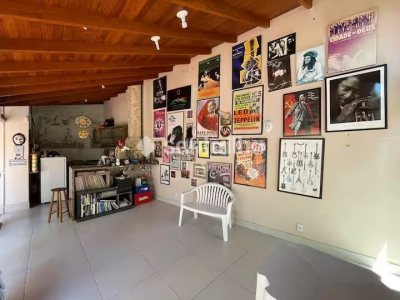 Casa para alugar com 180m², 4 quartos, 2 suítes, 3 vagas no bairro Campeche em Florianópolis - Foto 32