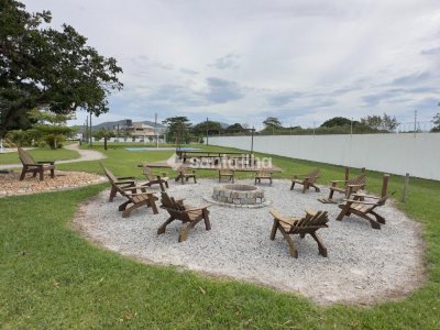 Casa em Condomínio à venda com 360m², 4 quartos, 4 suítes, 4 vagas no bairro Campeche em Florianópolis - Foto 32