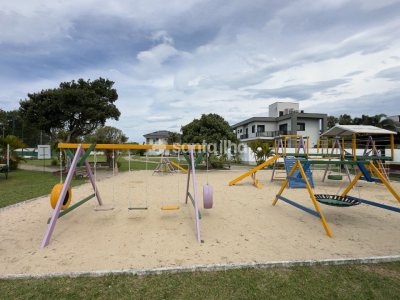 Casa em Condomínio à venda com 360m², 4 quartos, 4 suítes, 4 vagas no bairro Campeche em Florianópolis - Foto 35