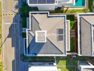Casa em Condomínio à venda com 323m², 3 quartos, 3 suítes, 2 vagas no bairro Campeche em Florianópolis - Foto 2