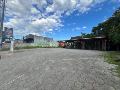 Terreno Comercial para alugar com 910m² no bairro Rio Tavares em Florianópolis - Foto 11
