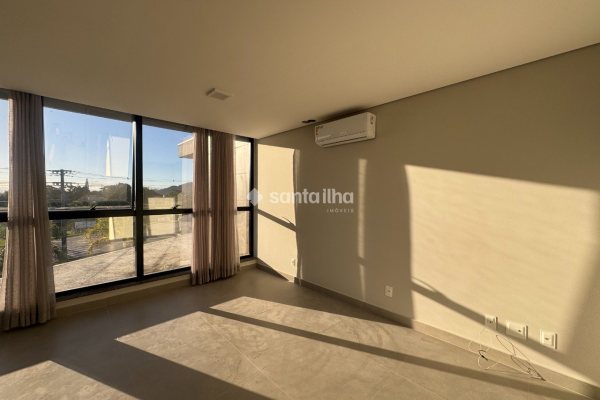 Sala/Conjunto à venda com 30m², 1 vaga no bairro Campeche em Florianópolis