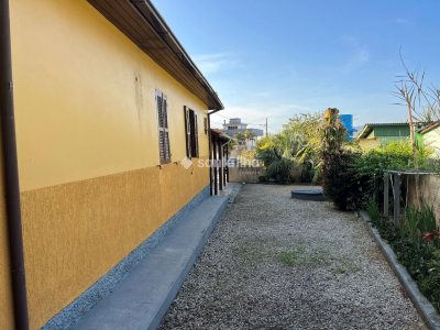 Terreno à venda com 836m², 2 vagas no bairro Ribeirão da Ilha em Florianópolis - Foto 7