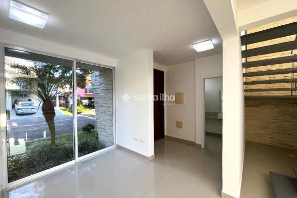 Casa em Condomínio à venda com 227m², 3 quartos, 1 suíte, 2 vagas no bairro Campeche Leste em Florianópolis