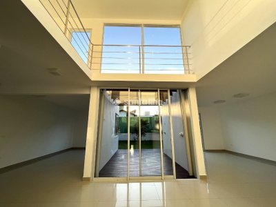 Casa em Condomínio à venda com 227m², 3 quartos, 1 suíte, 2 vagas no bairro Campeche Leste em Florianópolis - Foto 6
