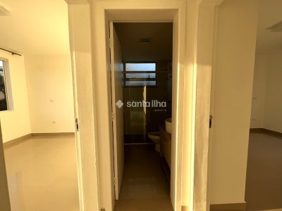 Casa em Condomínio à venda com 227m², 3 quartos, 1 suíte, 2 vagas no bairro Campeche Leste em Florianópolis - Foto 31