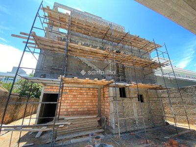 Casa à venda com 137m², 2 quartos, 1 suíte, 1 vaga no bairro Campeche em Florianópolis - Foto 2