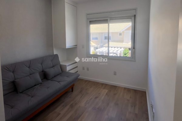 Casa em Condomínio à venda com 101m², 3 quartos, 1 suíte, 2 vagas no bairro Morro das Pedras em Florianópolis
