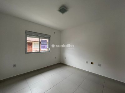 Casa para alugar com 80m², 2 quartos, 1 vaga no bairro Campeche em Florianópolis - Foto 12
