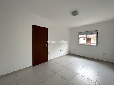 Casa para alugar com 80m², 2 quartos, 1 vaga no bairro Campeche em Florianópolis - Foto 13