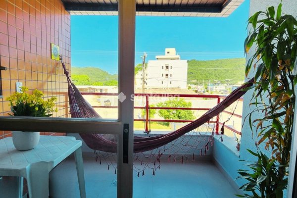 Apartamento à venda com 64m², 2 quartos, 1 vaga no bairro Barra da Lagoa em Florianópolis