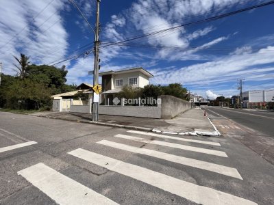 Casa Comercial para alugar com 163m², 2 quartos, 1 suíte, 2 vagas no bairro Campeche em Florianópolis - Foto 33