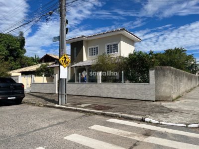 Casa Comercial para alugar com 163m², 2 quartos, 1 suíte, 2 vagas no bairro Campeche em Florianópolis - Foto 31