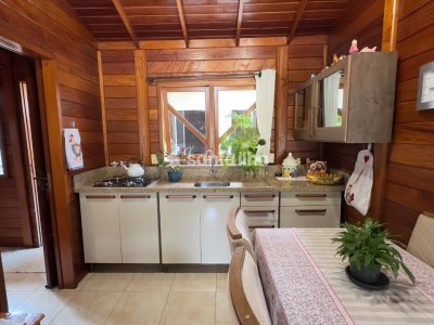 Casa à venda com 120m², 3 quartos, 4 vagas no bairro Ribeirão da Ilha em Florianópolis - Foto 6