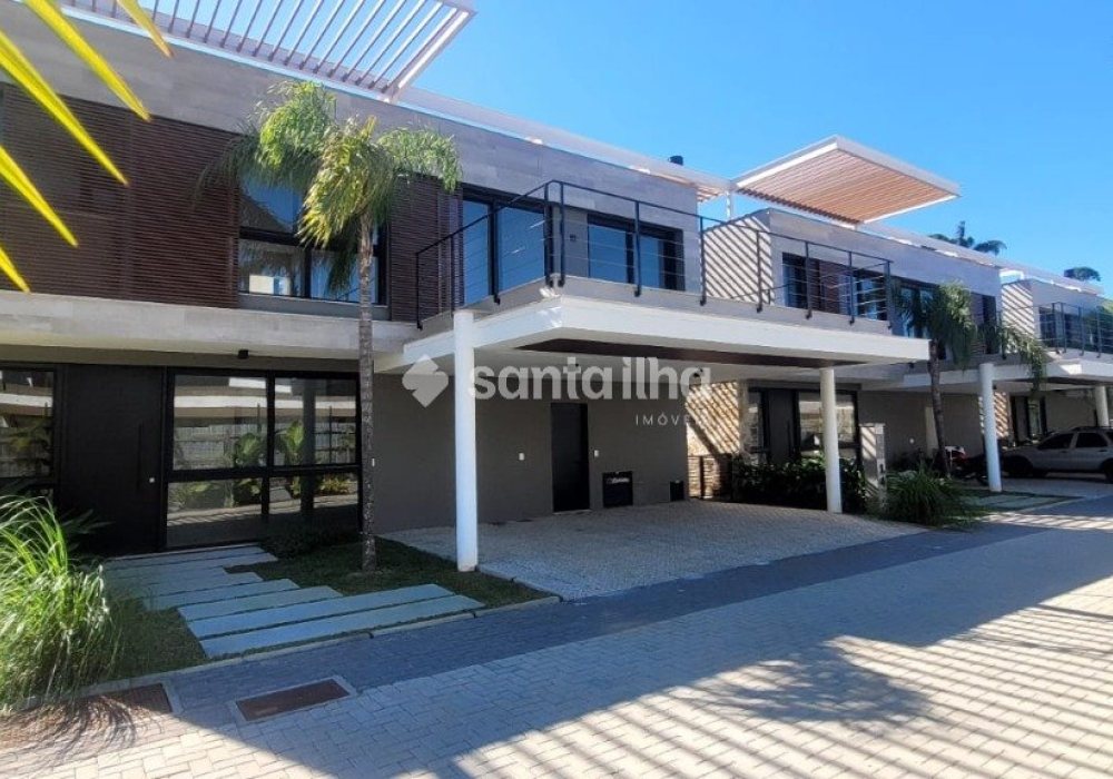 Casa em Condomínio à venda com 341m², 4 quartos, 4 suítes, 2 vagas no bairro Lagoa da Conceição em Florianópolis - Foto 1