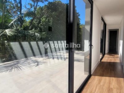 Casa em Condomínio à venda com 341m², 4 quartos, 4 suítes, 2 vagas no bairro Lagoa da Conceição em Florianópolis - Foto 18