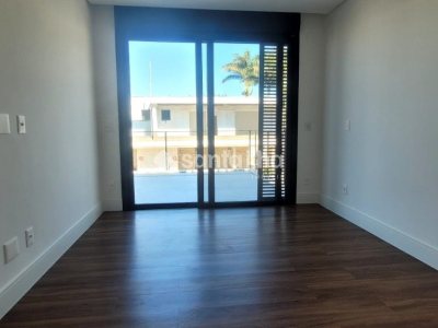 Casa em Condomínio à venda com 341m², 4 quartos, 4 suítes, 2 vagas no bairro Lagoa da Conceição em Florianópolis - Foto 29
