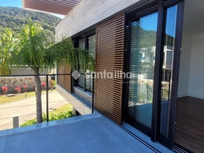 Casa em Condomínio à venda com 341m², 4 quartos, 4 suítes, 2 vagas no bairro Lagoa da Conceição em Florianópolis - Foto 33
