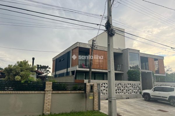 Pousada à venda com 389m², 8 quartos, 8 suítes, 8 vagas no bairro Morro das Pedras em Florianópolis