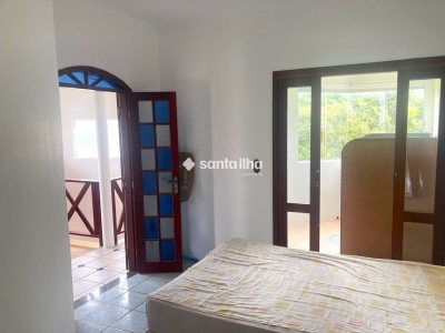 Casa para alugar com 130m², 2 quartos, 2 suítes, 2 vagas no bairro Rio Tavares em Florianopolis - Foto 2
