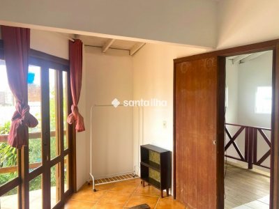 Casa para alugar com 130m², 2 quartos, 2 suítes, 2 vagas no bairro Rio Tavares em Florianopolis - Foto 4