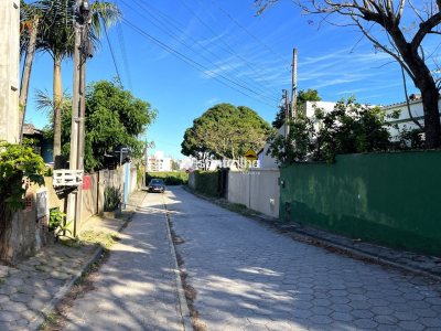 Casa para alugar com 130m², 2 quartos, 2 suítes, 2 vagas no bairro Rio Tavares em Florianopolis - Foto 13