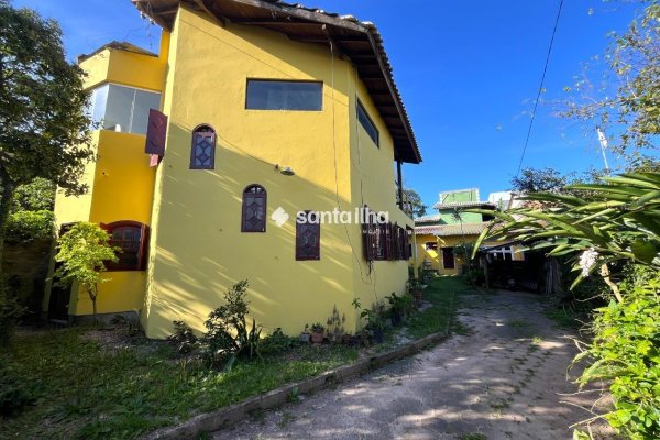 Casa para alugar com 130m², 2 quartos, 2 suítes, 2 vagas no bairro Rio Tavares em Florianopolis