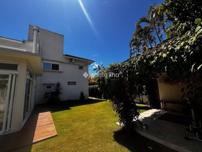 Casa em Condomínio à venda com 264m², 4 quartos, 4 suítes, 2 vagas no bairro Lagoa da Conceição em Florianópolis - Foto 41