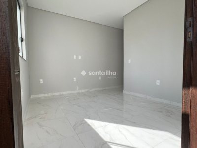 Casa à venda com 68m², 2 quartos, 1 suíte, 1 vaga no bairro Campeche em Florianópolis - Foto 5
