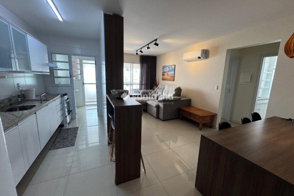 Apartamento para alugar com 87m², 2 quartos, 1 suíte, 2 vagas no bairro Campeche em Florianopolis